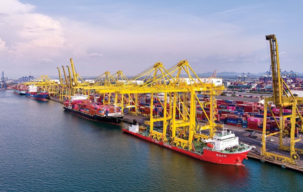 TIPS Invests in the Future with 2 New Ship-to-Shore Cranes - Logistics ...