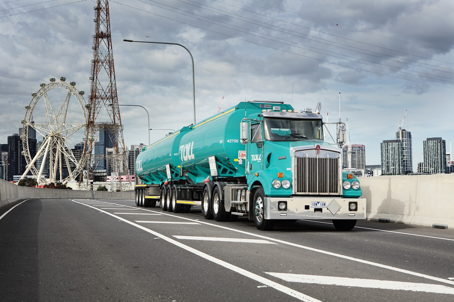 toll-group-leads-the-industry-in-hydrogen-fuel-adoption