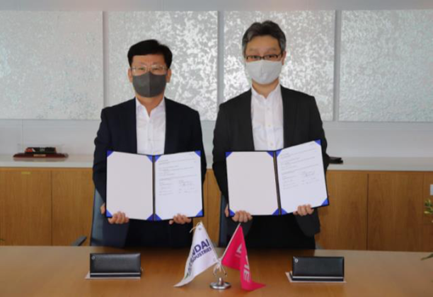 Logistics Contract Signing ONE signs Shipbuilding Contracts for 10 Very Large Container Ships