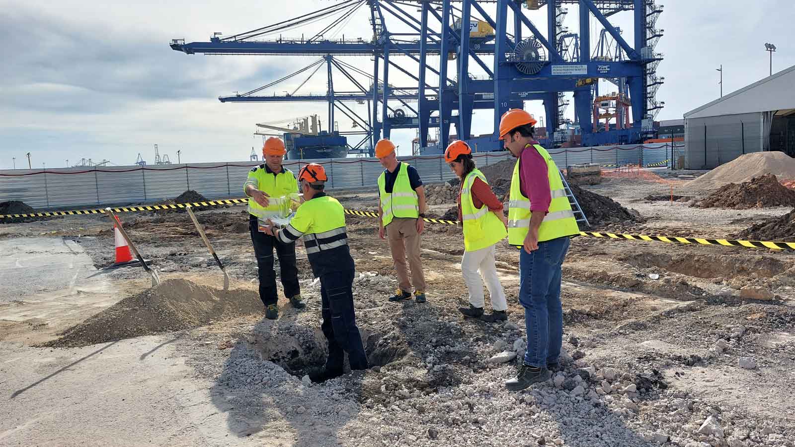 APM Terminals Valencia lays Foundation Stone for New Workshop