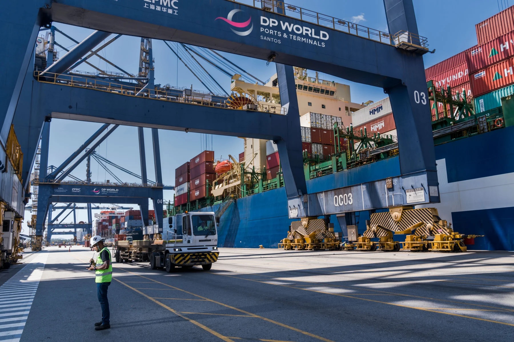 APM Terminals and DP World Aim for Net zero Port Operations