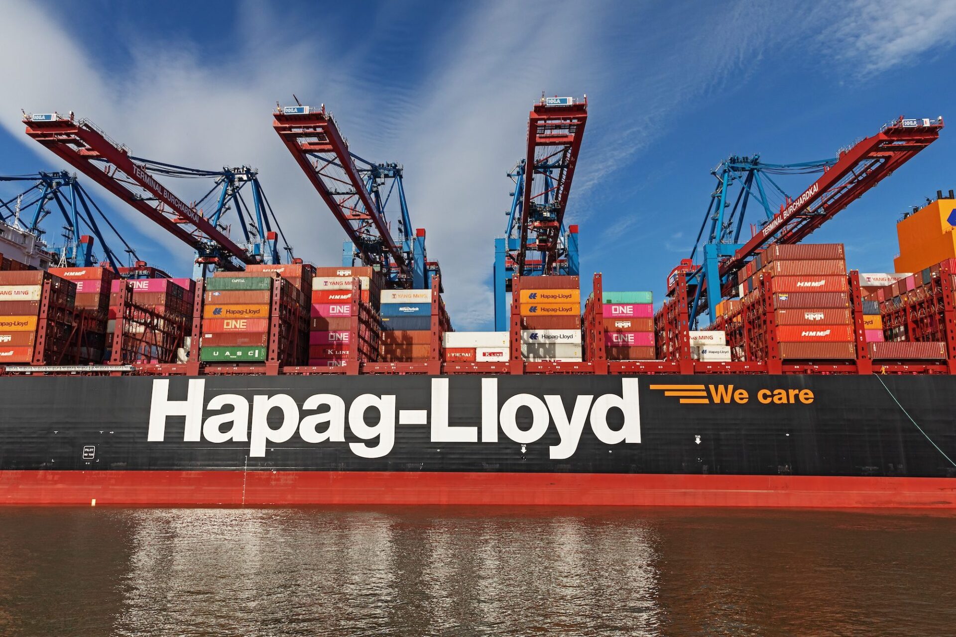 Hapag-Lloyd Announces Major Investment in New Sustainable Container Ships