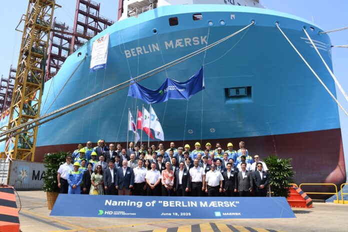 Maersk Dual-Fuel Methanol Vessel Berlin Maersk