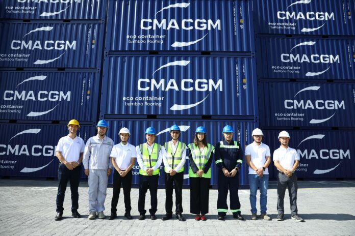 feefwewfewf CMA CGM First Vietnam-Manufactured Containers