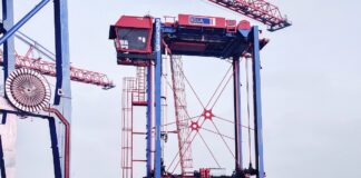 HHLA Hybrid Straddle Carriers Konecranes Hamburg Terminal