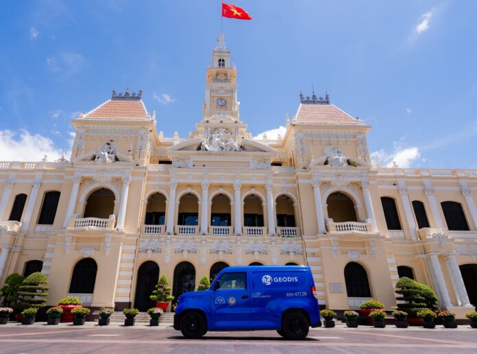 805bd7c8-b64b-a992-1038-7cef5acf5d3a GEODIS Decarbonization Urban Logistics Electric Vehicle Deployment Vietnam