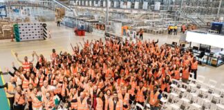 Toll Group Multi-Year Agreement PVH Automated Retail Fulfilment Operating Model