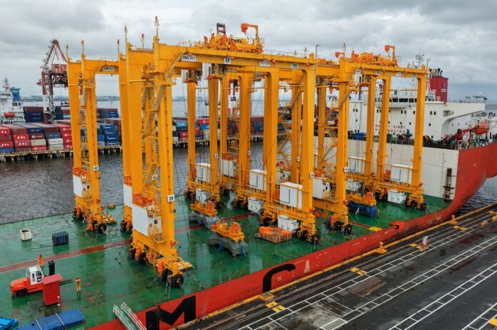 default Asian Terminals Inc. DP World Deploy Six Hybrid RTG Cranes Manila South Harbour